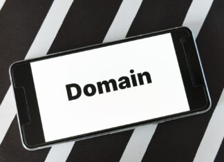 Se venden nombres de dominio web: inversión en dominios con sitios activos Descubre dominios web en venta con proyectos activos y cómo invertir en dominios como activos digitales que pueden aumentar de valor con el tiempo.